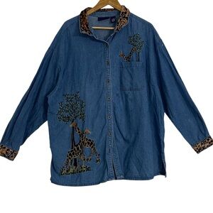 Vintage Giraffe Denim Shirt Women’s Size 2X Blue Safari Embroidered Medium Wash
